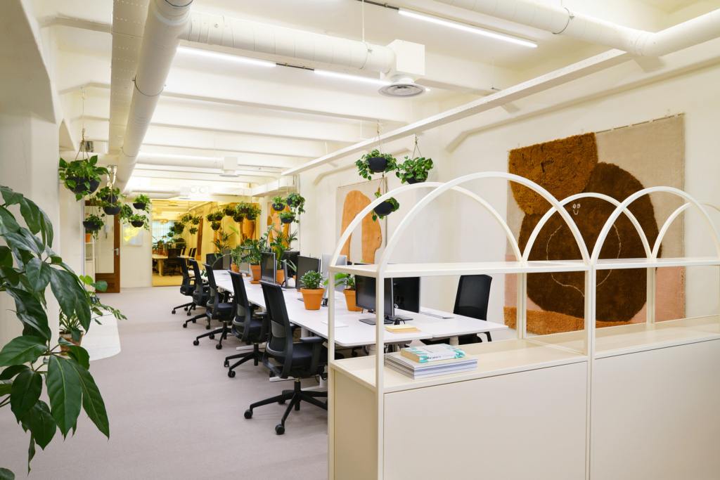 4 xu hướng thiết kế nội thất văn phòng 2021 - CafeLand.Vn